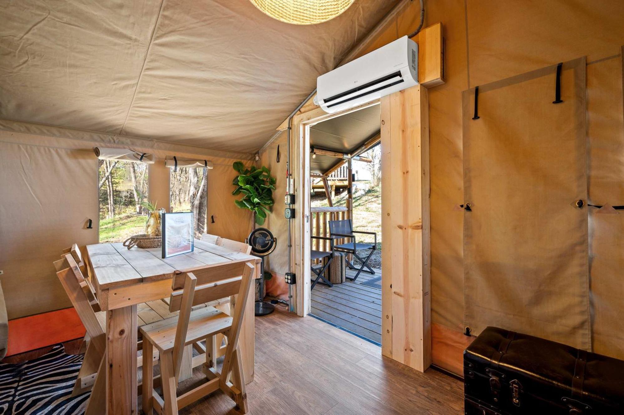 The Lodges At Eden Reserve - Safari Tents Williamstown Esterno foto